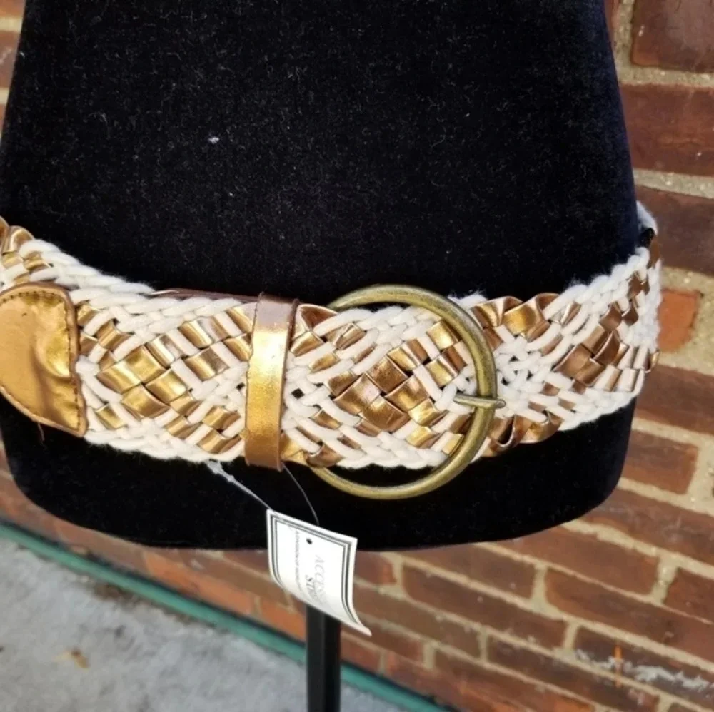 Macrame style belt L‎ NWT